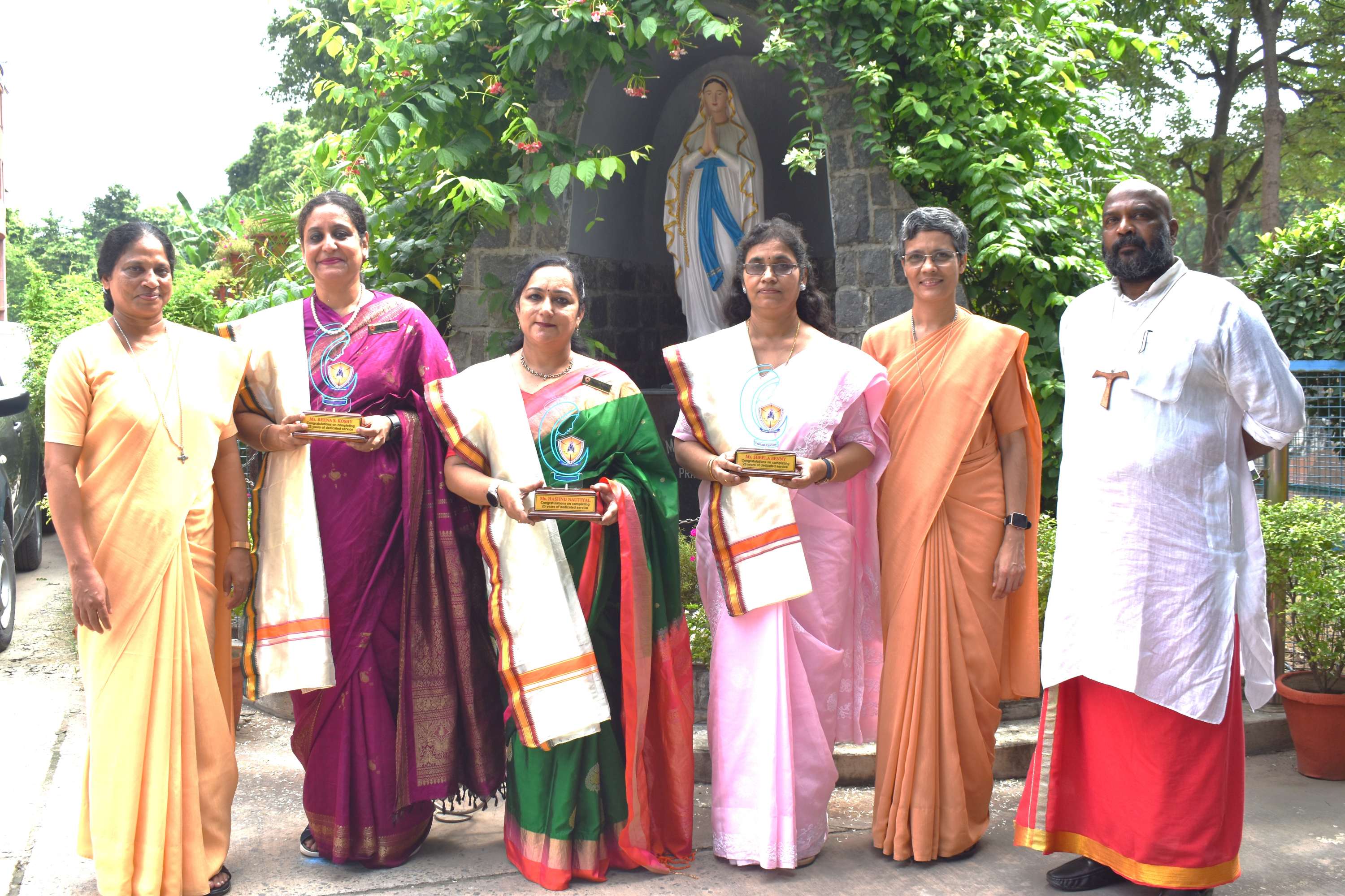 St. Mary's Sr. Sec. School, Mayur Vihar